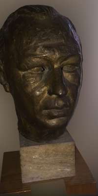 Milton Hebald, American sculptor., dies at age 97